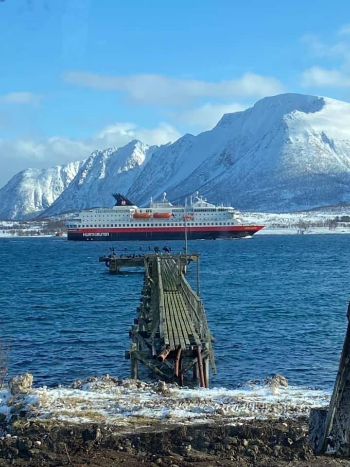 Sortland Camping Og Motell As المظهر الخارجي الصورة